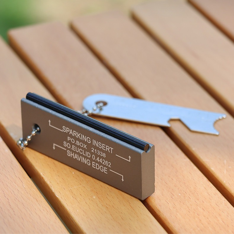 Yeni Açık Hava Hayatta Kalma A - Ferro Rod Striker incelemesi ve fiyatı
